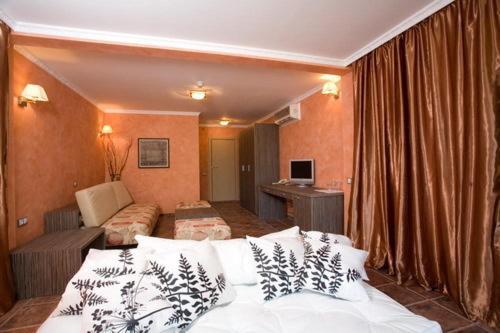 Rusalka Holiday Village Kamen Bryag ภายนอก รูปภาพ